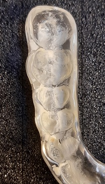 Kuvassa puhdistettavaksi tuotu purentakisko